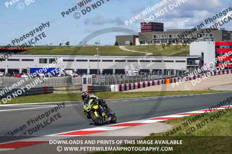 cadwell no limits trackday;cadwell park;cadwell park photographs;cadwell trackday photographs;enduro digital images;event digital images;eventdigitalimages;navarra;no limits trackdays;peter wileman photography;racing digital images;trackday digital images;trackday photos